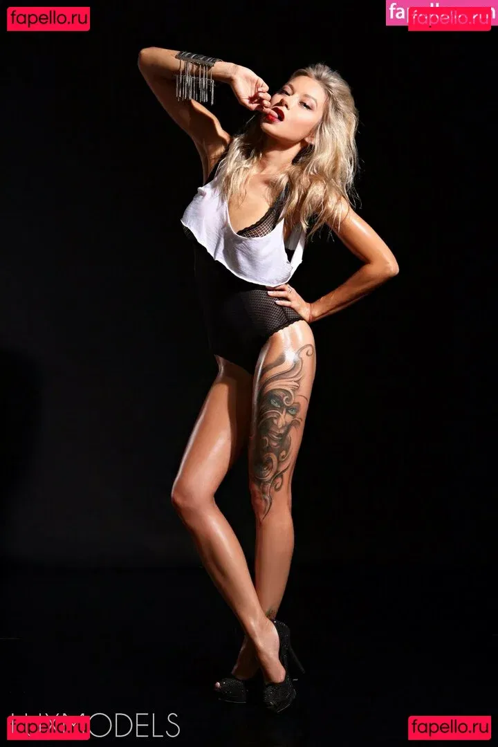 Polina Logunova Onlyfans Photo Gallery 