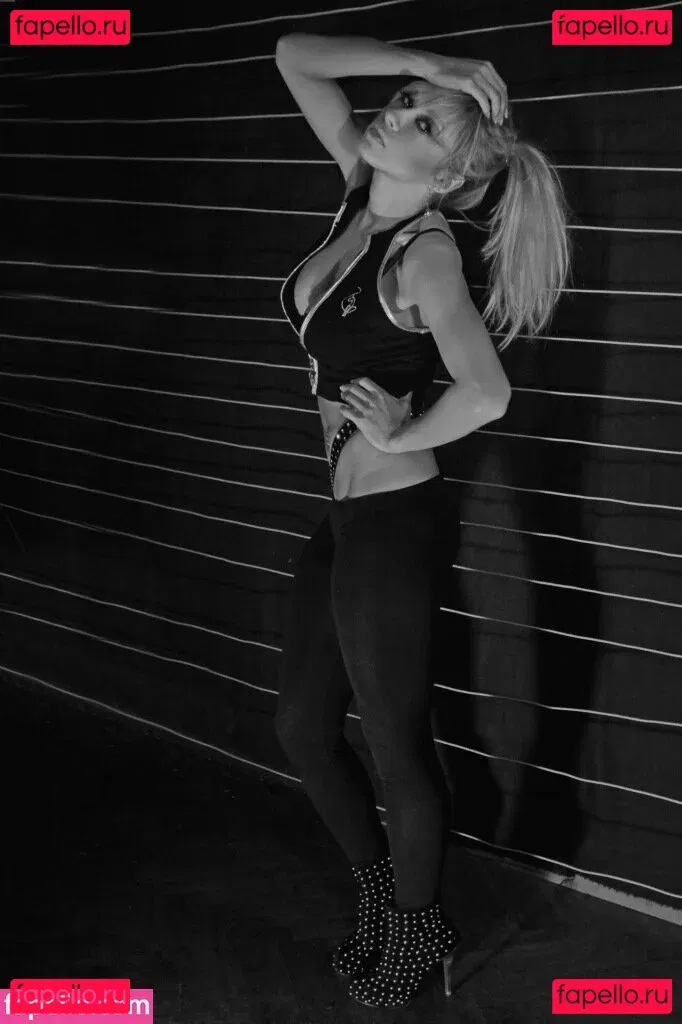 Polina Logunova Onlyfans Photo Gallery 