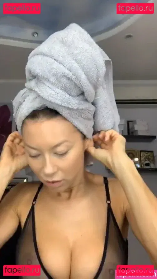 Polina Logunova Onlyfans Photo Gallery 