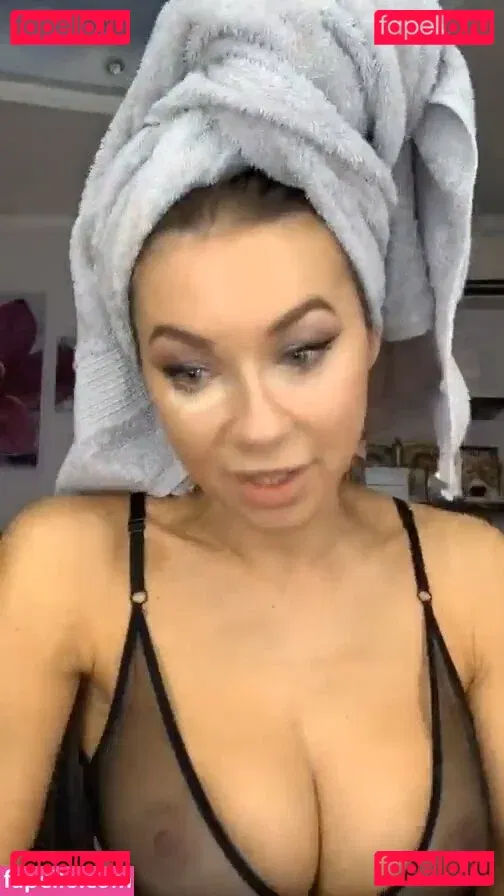 Polina Logunova Onlyfans Photo Gallery 