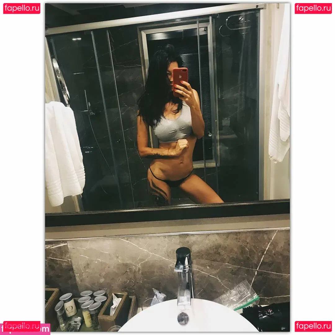 Polina Logunova Onlyfans Photo Gallery 