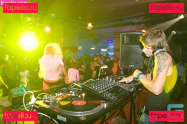 Polina Logunova Onlyfans Photo Gallery 