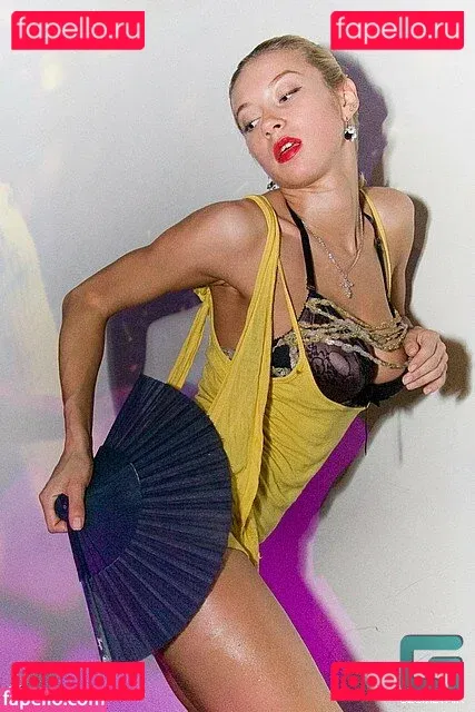 Polina Logunova Onlyfans Photo Gallery 