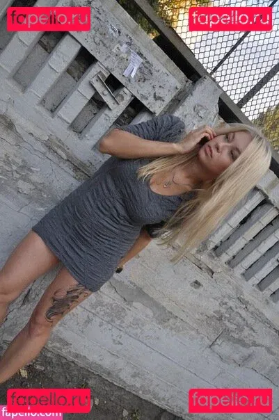 Polina Logunova Onlyfans Photo Gallery 