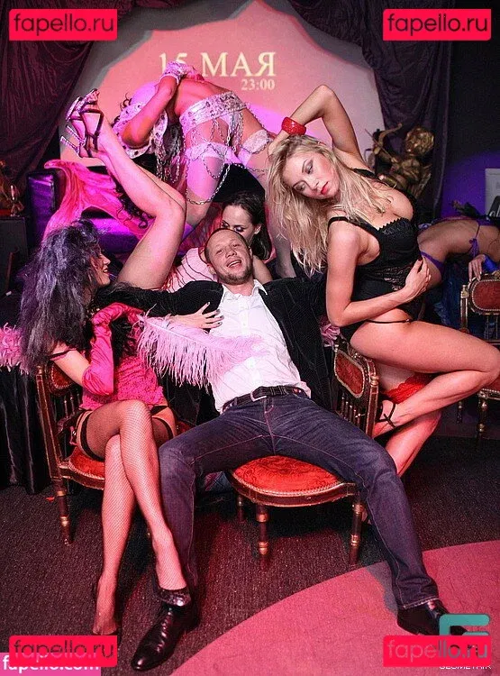 Polina Logunova Onlyfans Photo Gallery 