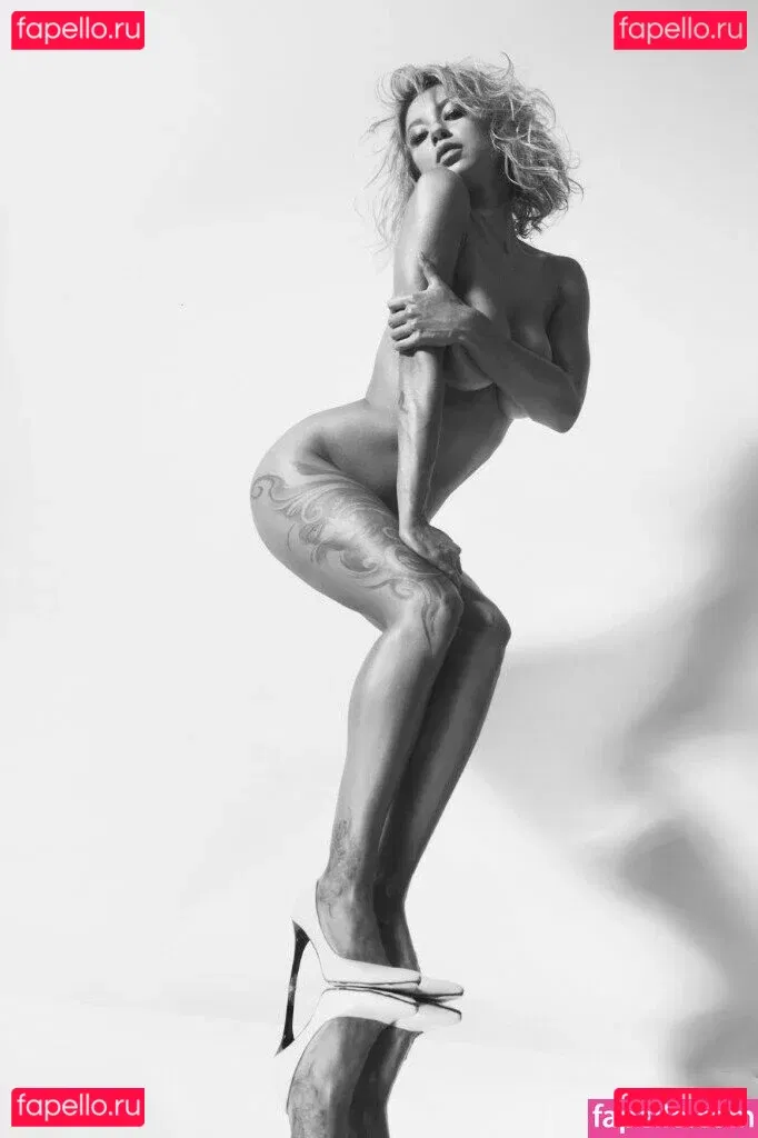 Polina Logunova Onlyfans Photo Gallery 