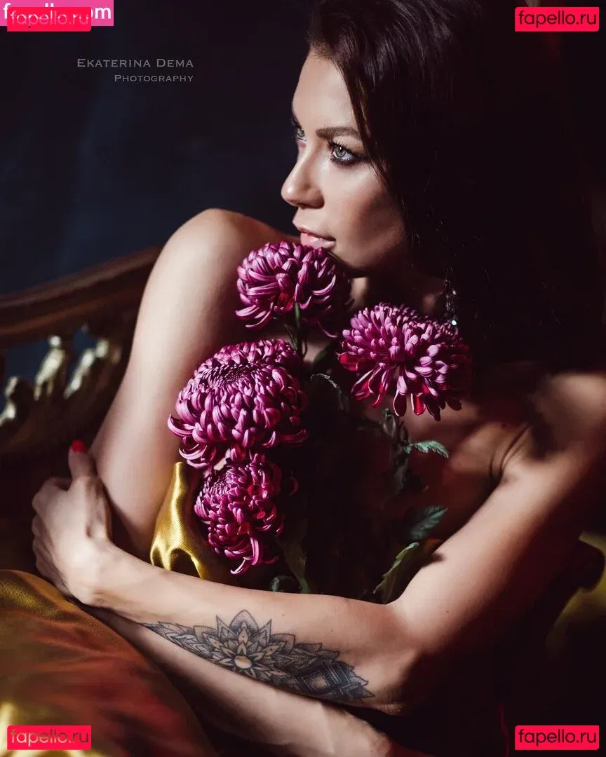 Polina Logunova Onlyfans Photo Gallery 