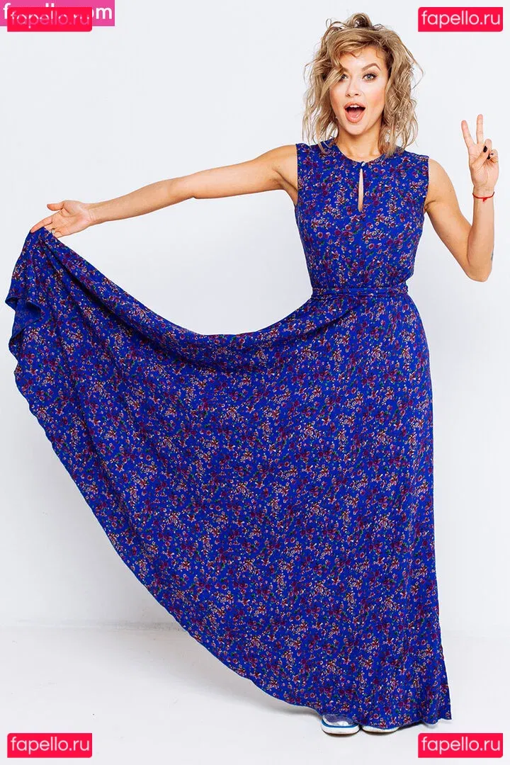 Polina Logunova Onlyfans Photo Gallery 