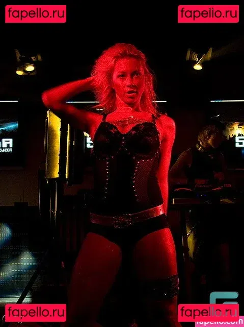 Polina Logunova Onlyfans Photo Gallery 