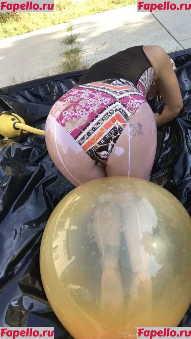 onnaloves Onlyfans Photo Gallery 