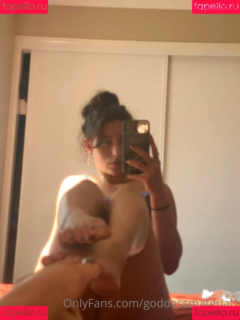 Goddessmaterial1 Onlyfans Photo Gallery 