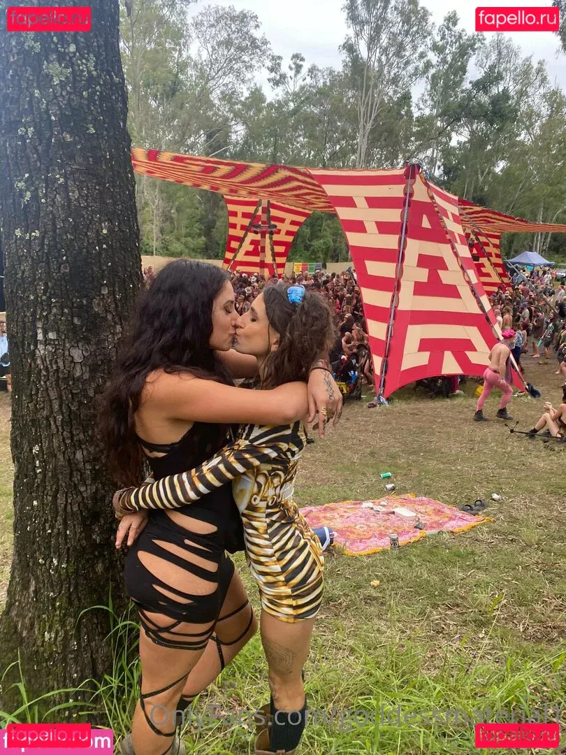 Goddessmaterial1 Onlyfans Photo Gallery 