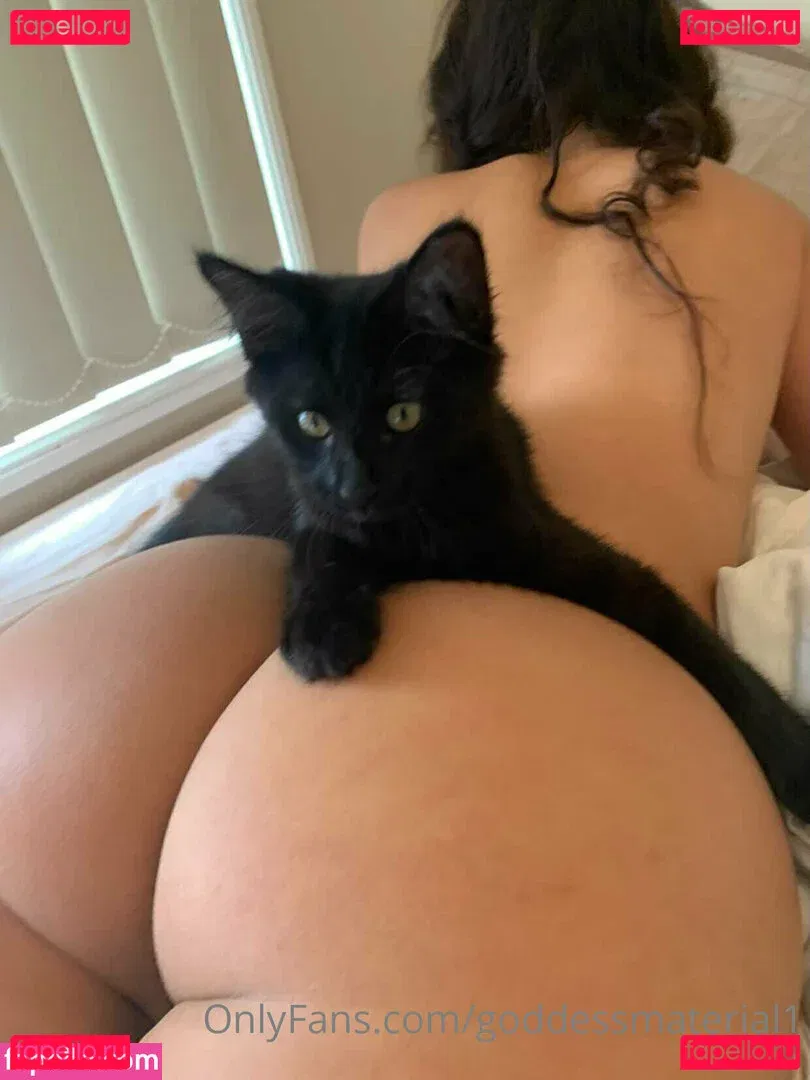 Goddessmaterial1 Onlyfans Photo Gallery 
