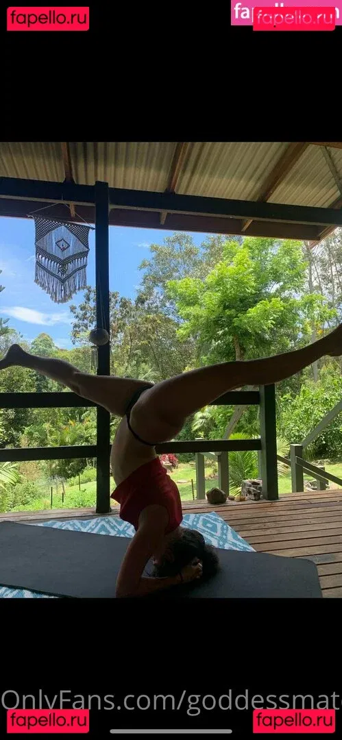 Goddessmaterial1 Onlyfans Photo Gallery 