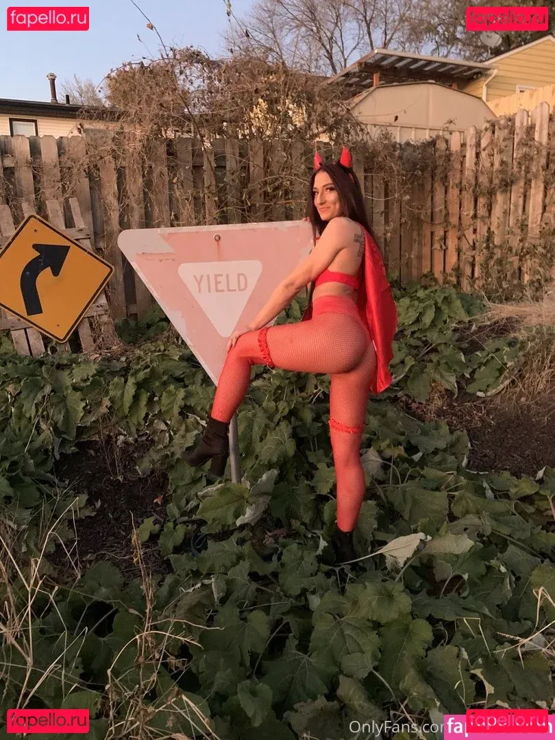 kitttykattt22 Onlyfans Photo Gallery 