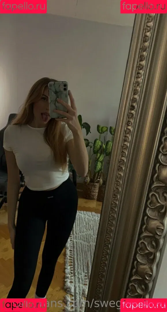 swegirlmafia Onlyfans Photo Gallery 