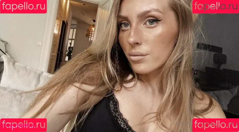 swegirlmafia Onlyfans Photo Gallery 