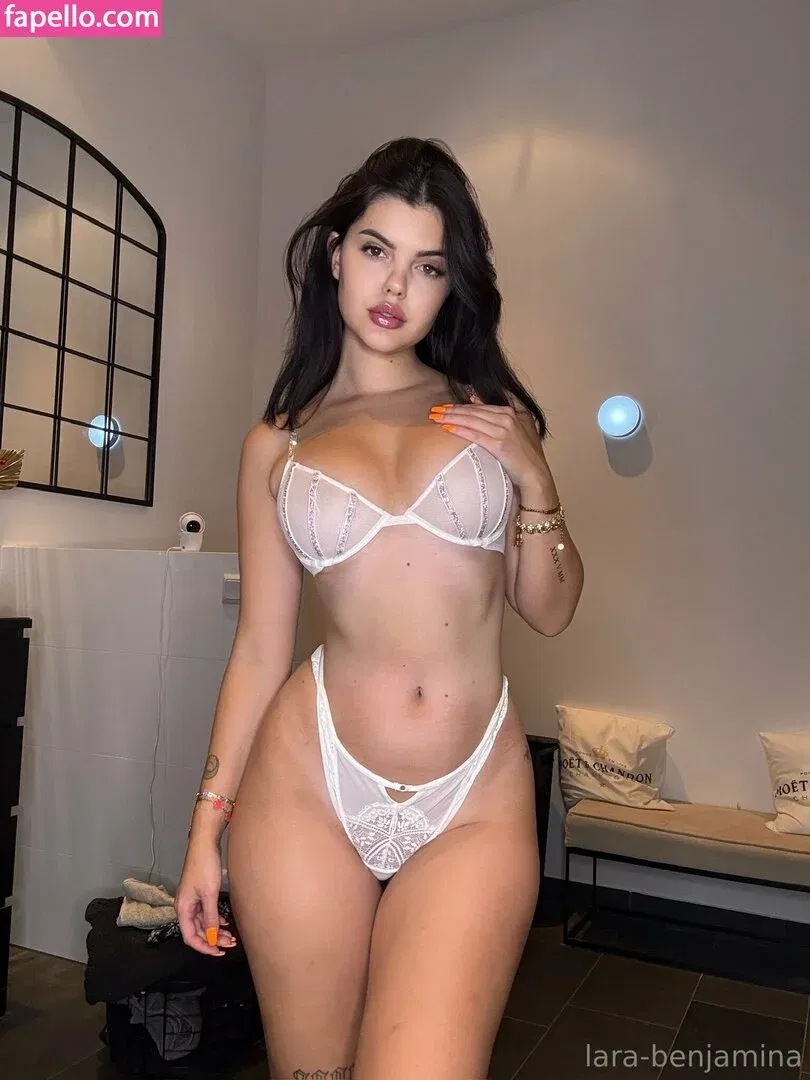 Lara Benjamina Onlyfans Photo Gallery 