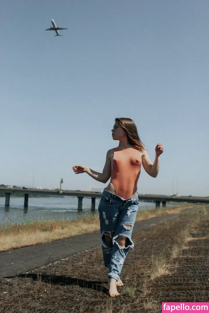 payislamoon Onlyfans Photo Gallery 