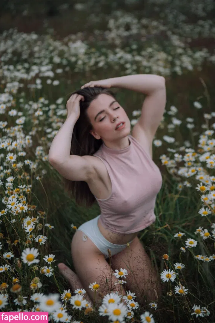 payislamoon Onlyfans Photo Gallery 