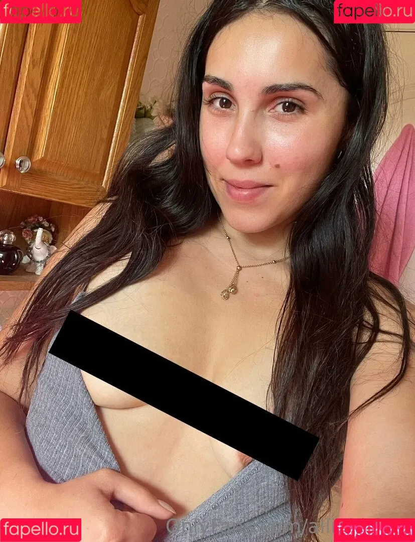 alliehbfree Onlyfans Photo Gallery 