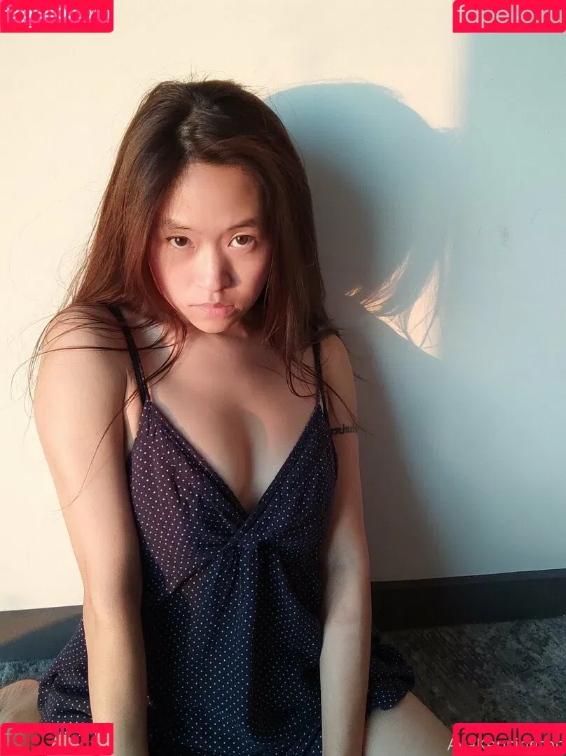 Aya Kensington Onlyfans Photo Gallery 