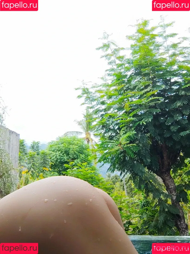 Aya Kensington Onlyfans Photo Gallery 