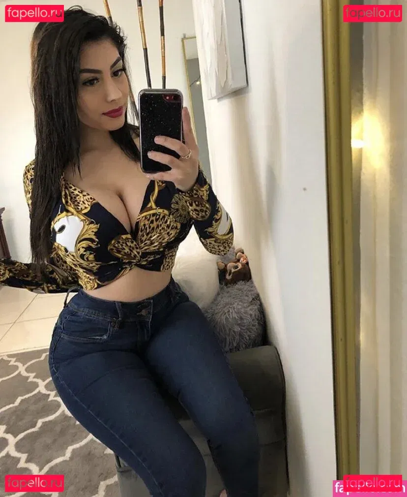 Michelle Balderrama Onlyfans Photo Gallery 