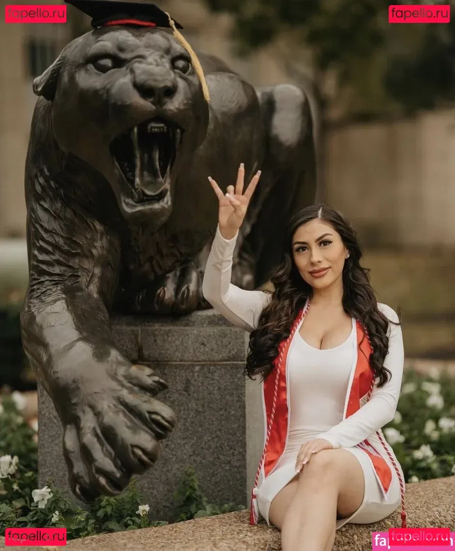 Michelle Balderrama Onlyfans Photo Gallery 