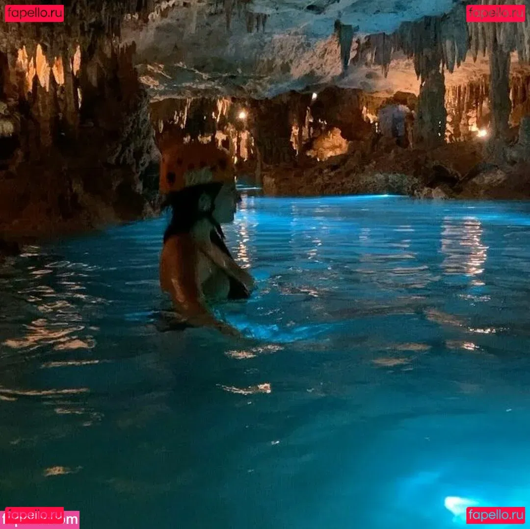 Michelle Balderrama Onlyfans Photo Gallery 