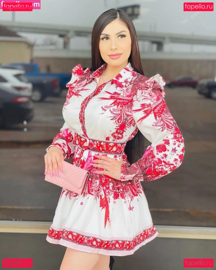 Michelle Balderrama Onlyfans Photo Gallery 