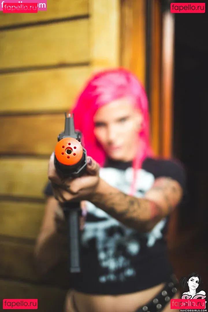 Qween Goddess Onlyfans Photo Gallery 