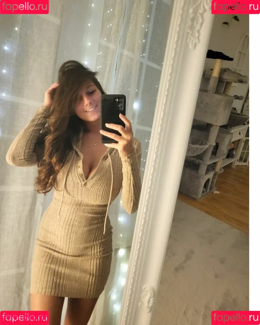 KaitySun Onlyfans Photo Gallery 