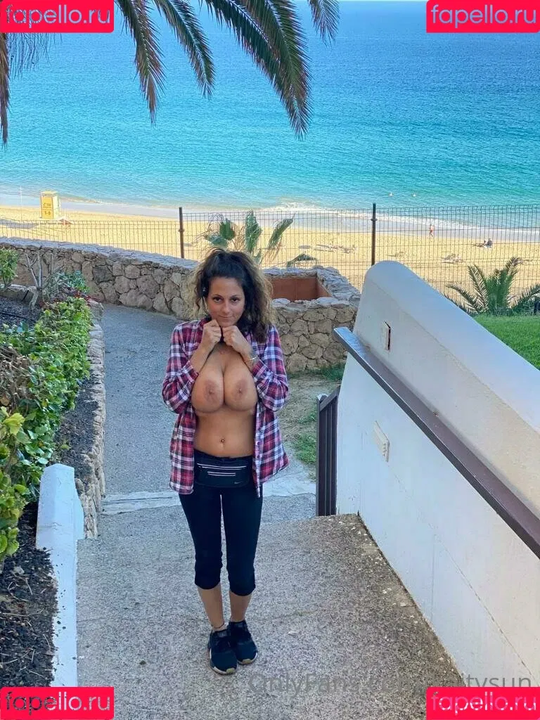 KaitySun Onlyfans Photo Gallery 