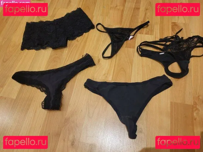 KaitySun Onlyfans Photo Gallery 