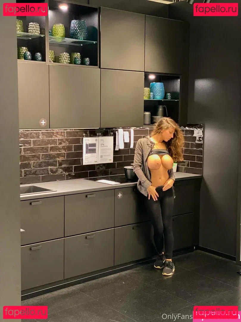 KaitySun Onlyfans Photo Gallery 