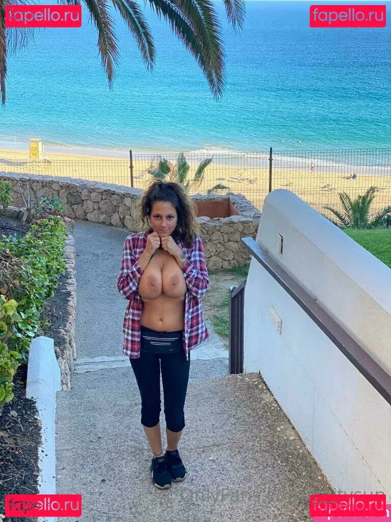 KaitySun Onlyfans Photo Gallery 