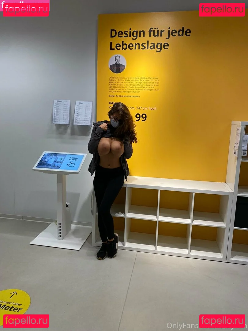 KaitySun Onlyfans Photo Gallery 