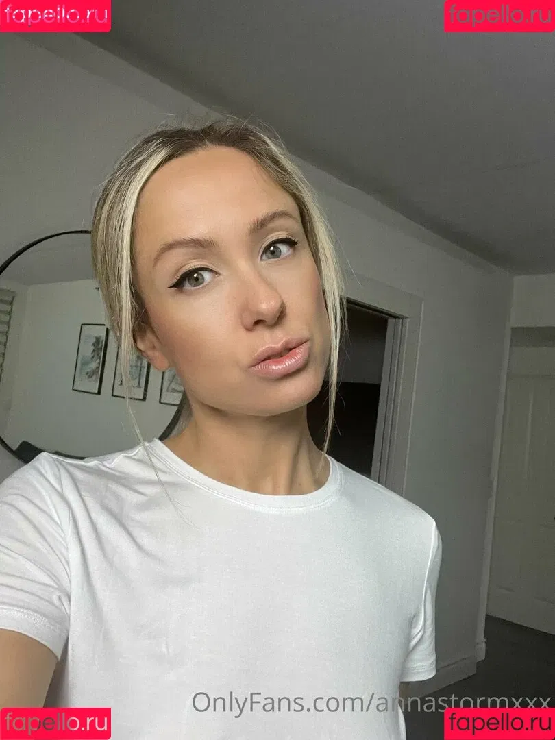 annastormxxx Onlyfans Photo Gallery 
