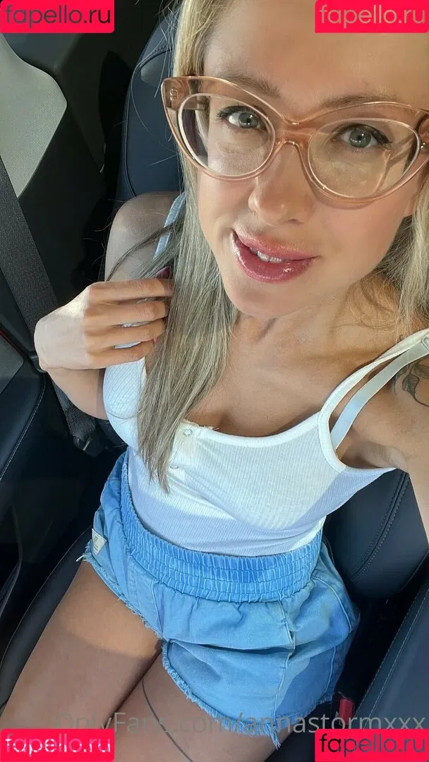 annastormxxx Onlyfans Photo Gallery 