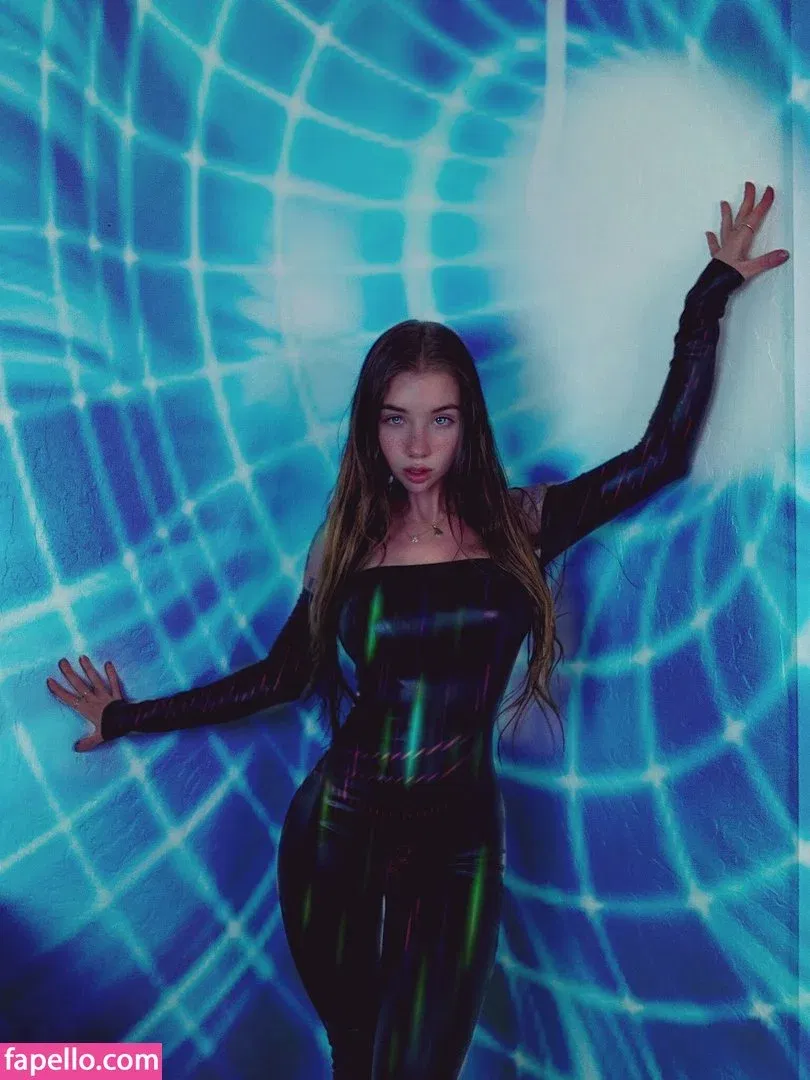 CoconutKitty Onlyfans Photo Gallery 