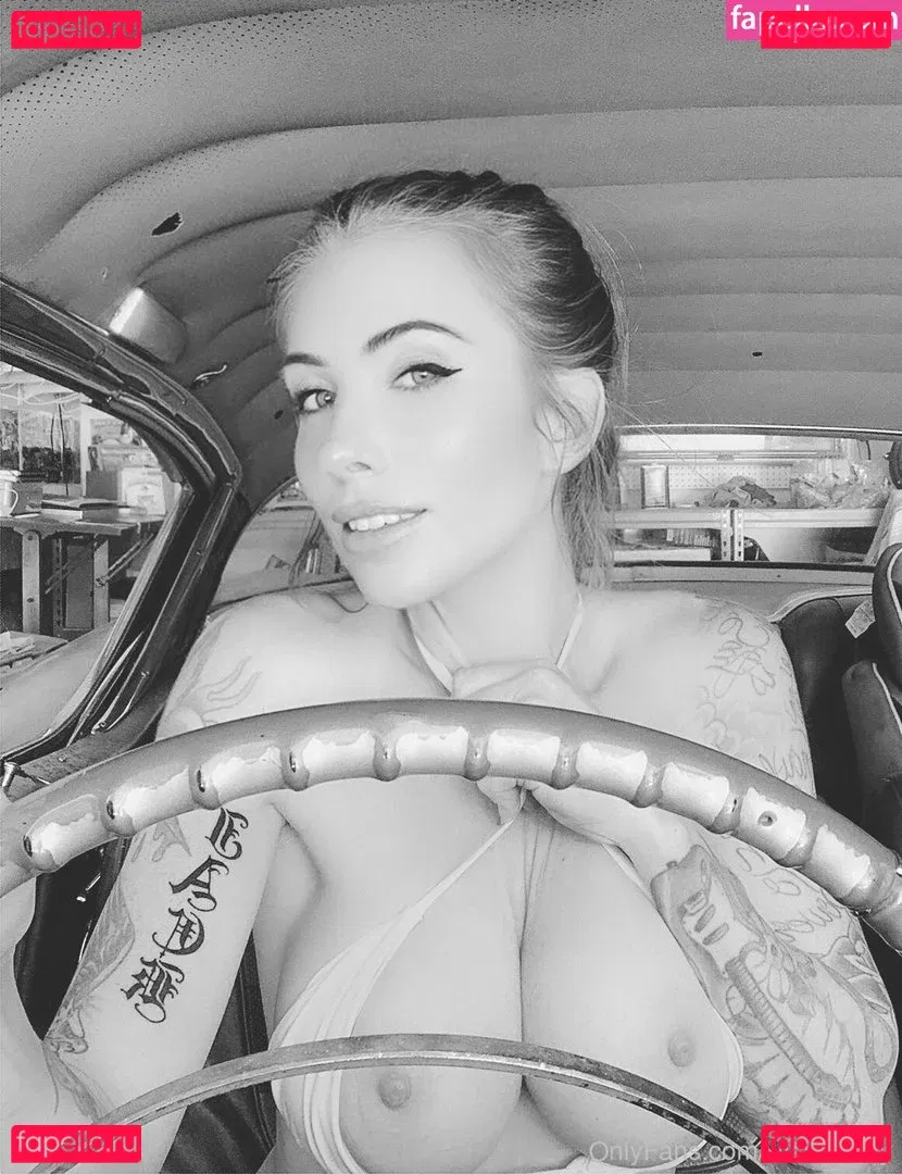 CoconutKitty Onlyfans Photo Gallery 