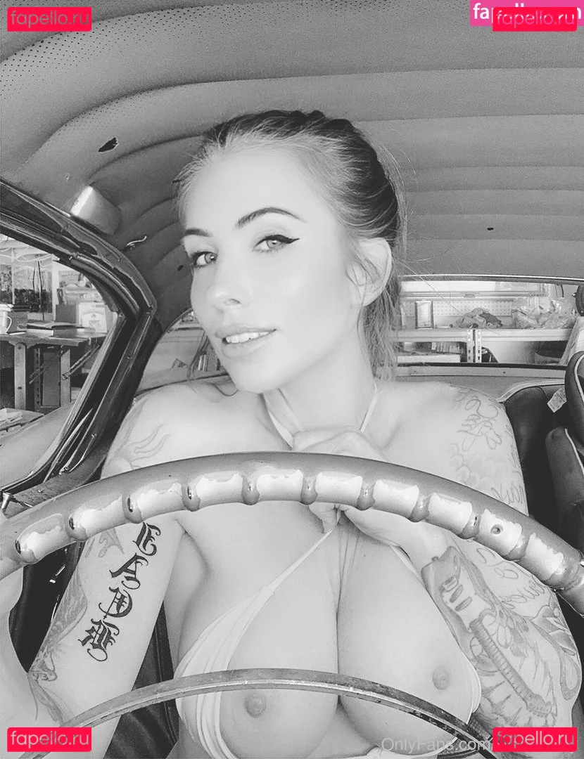 CoconutKitty Onlyfans Photo Gallery 