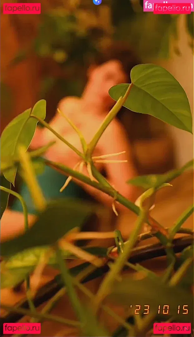 yourfriend1398 Onlyfans Photo Gallery 