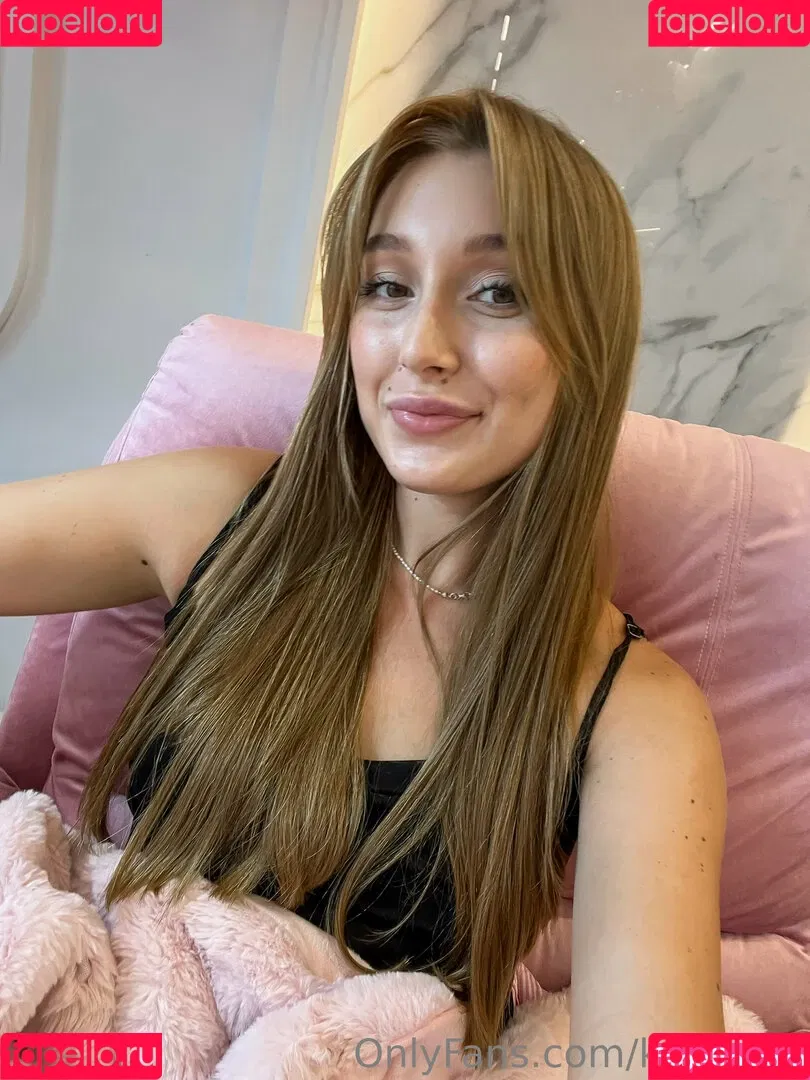 kerry.me Onlyfans Photo Gallery 