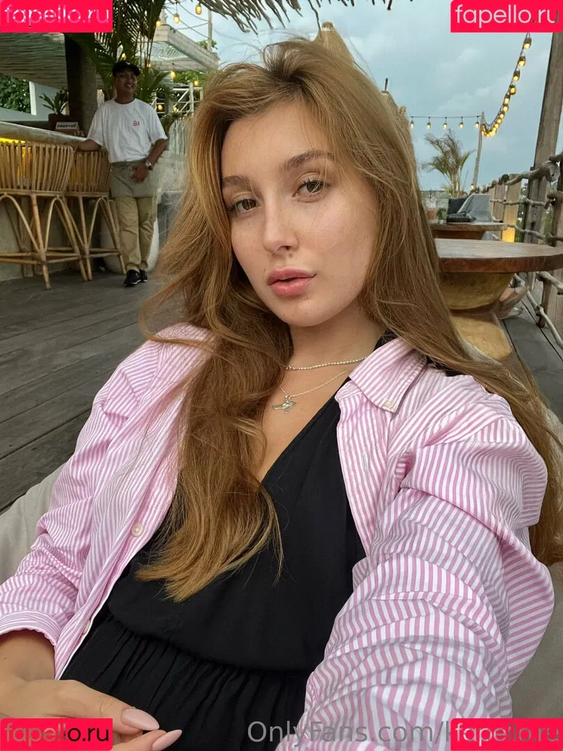 kerry.me Onlyfans Photo Gallery 