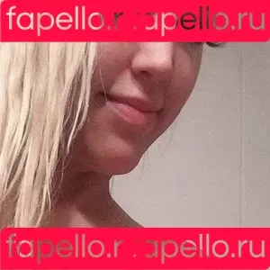Blondie Fesser Onlyfans Photo Gallery 