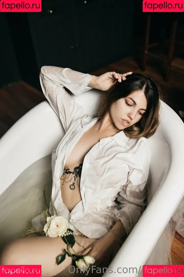 al_loona Onlyfans Photo Gallery 