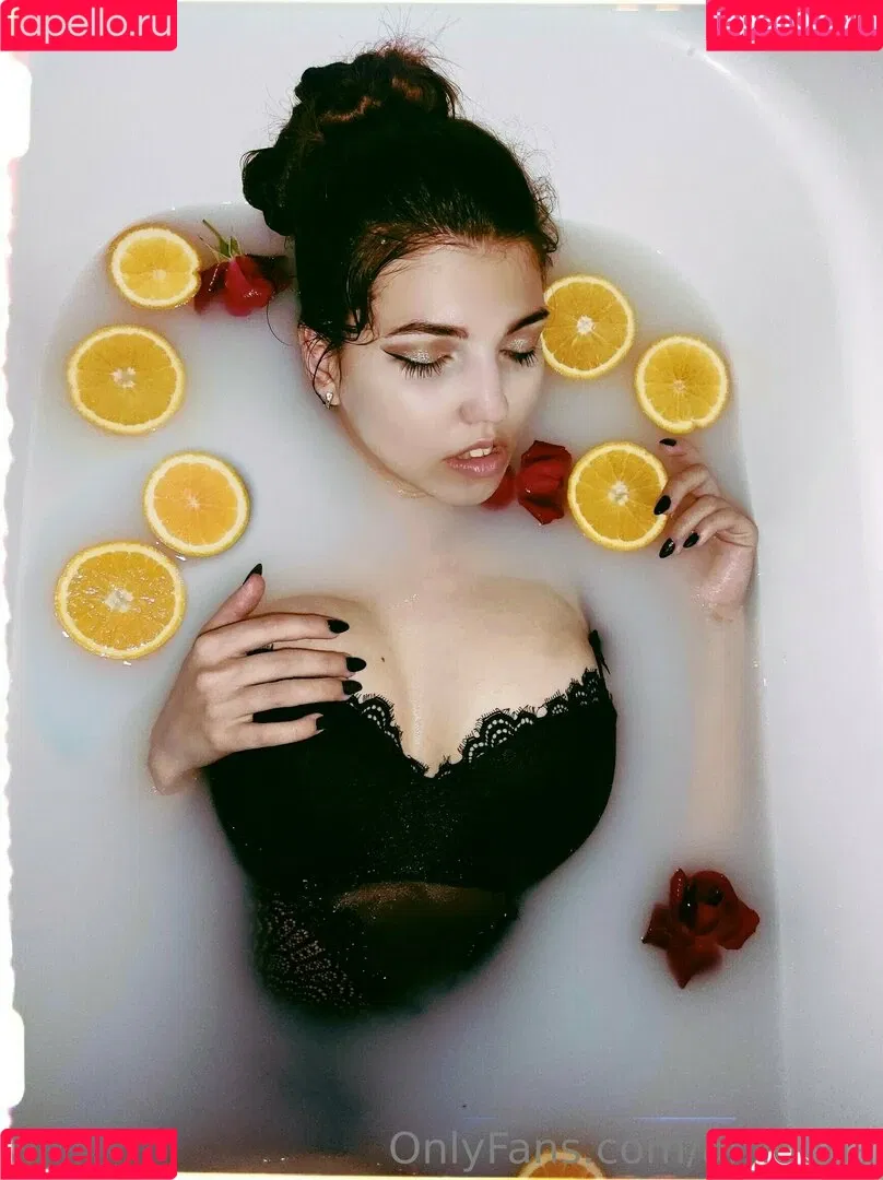al_loona Onlyfans Photo Gallery 