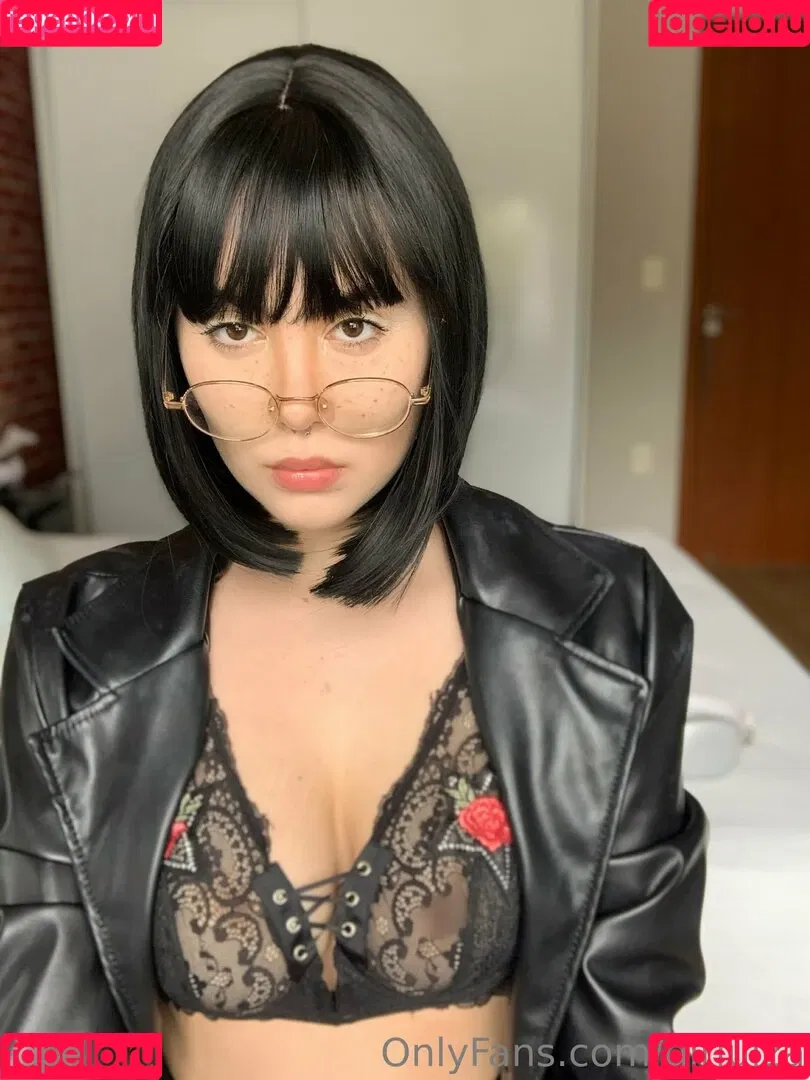 glrluiza Onlyfans Photo Gallery 